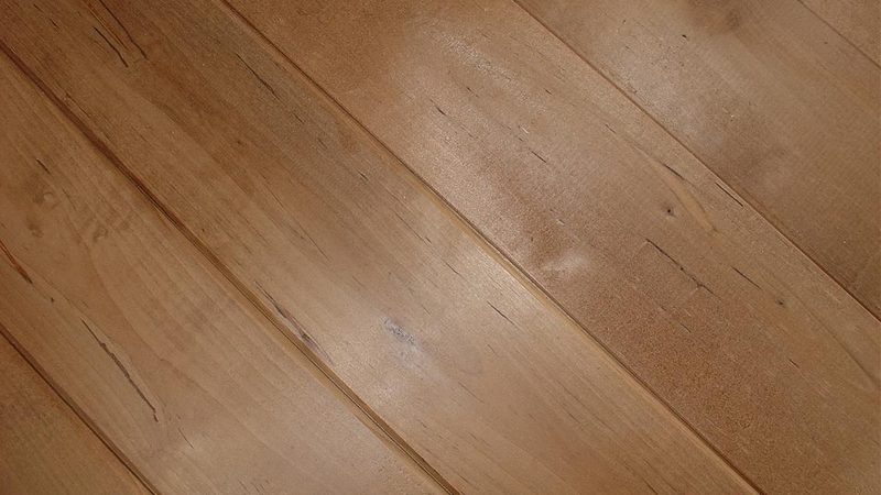 实木地板安装师傅手艺怎么看